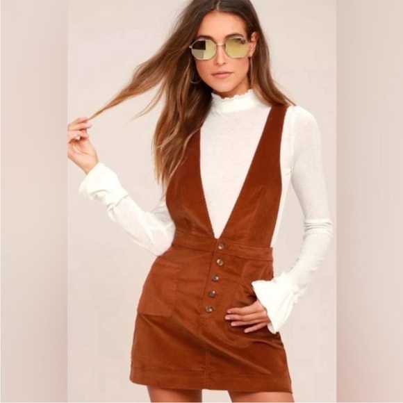 🎉 HOST PICK- FREE PEOPLE- Old School Love Rust Orange Corduroy Pinafore Dress - Picture 1 of 6